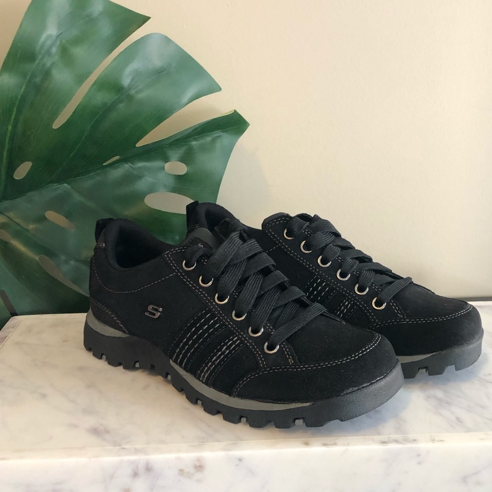 Sketchers Women’s Grand Jams-Replenish /Black/SZ 6